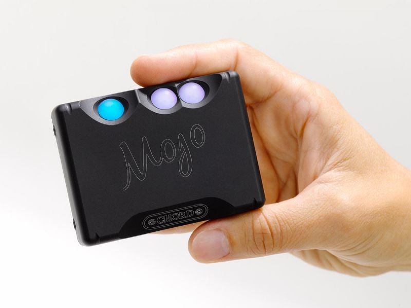 Převodník a sluchátkový zesilovač Chord Mojo